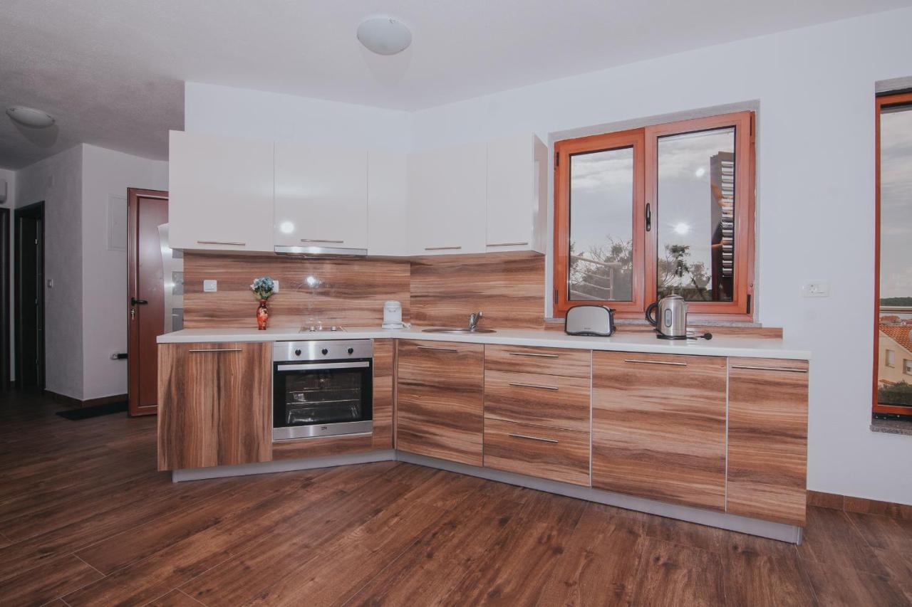 Apartment Patricia Rab Town Extérieur photo